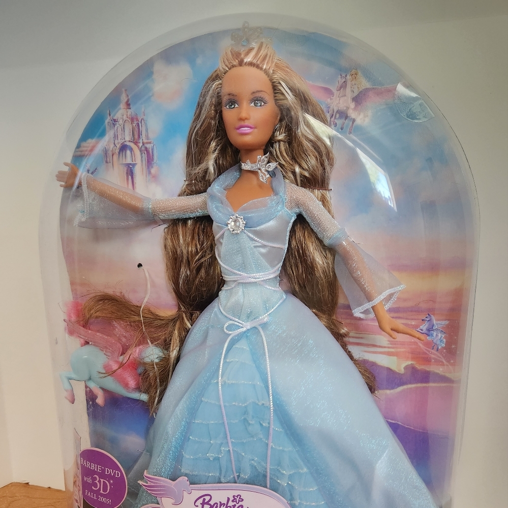 Barbie Magic of Pegasus Rayla Cloud Queen NIB